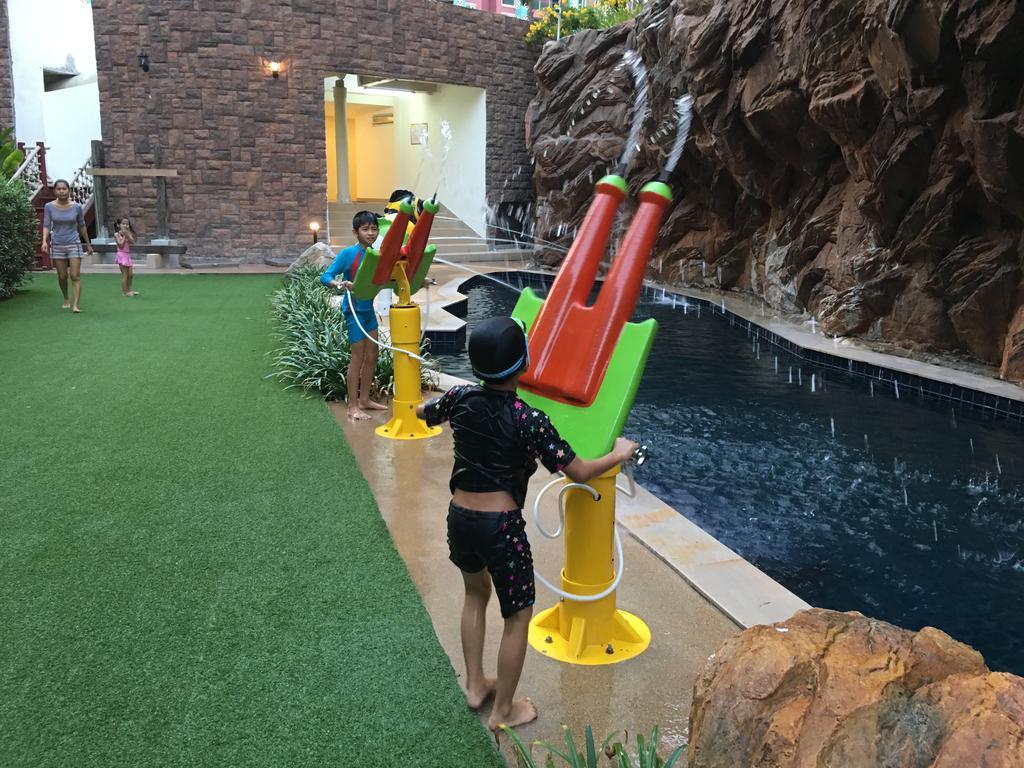 Grand Caribbean Resort Jomtian Pattaja Kültér fotó